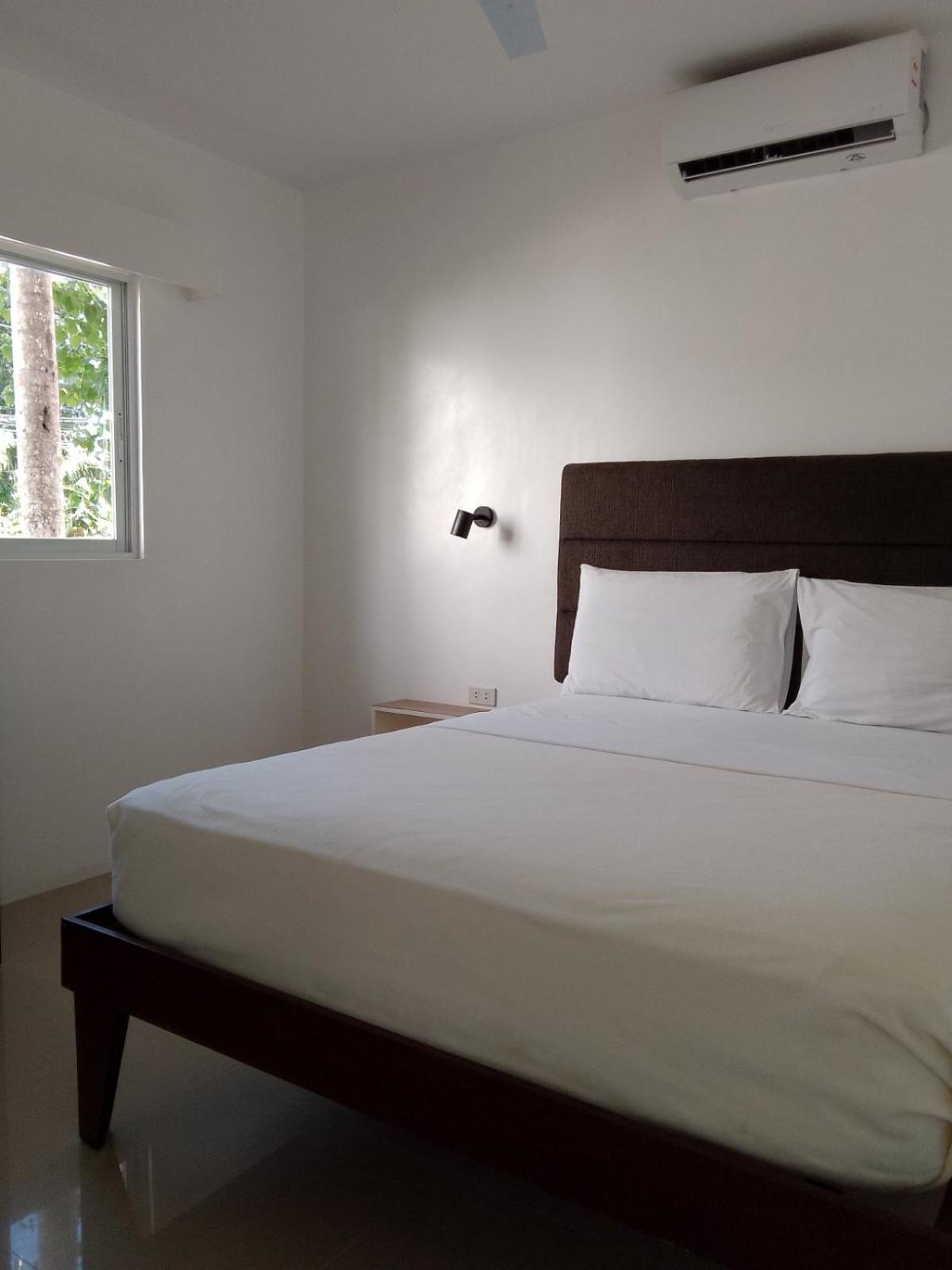 Heartland Hotel Serviced Rooms & Apartments. Panglao Island Exterior photo